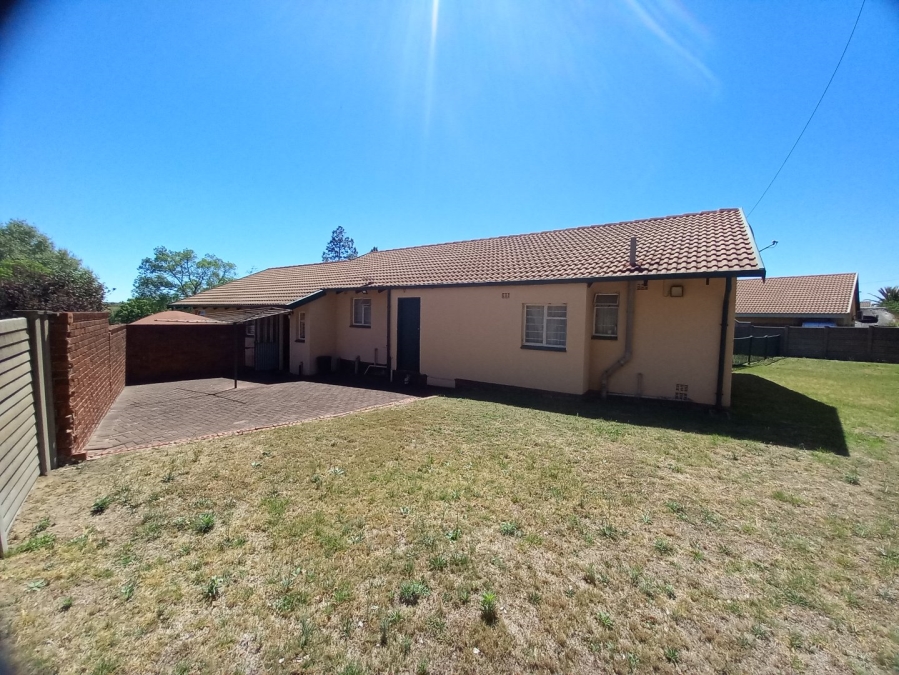 5 Bedroom Property for Sale in Sasolburg Ext 10 Free State
